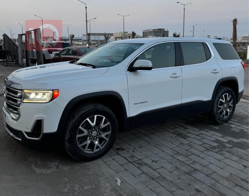 جي ام سي اكاديا